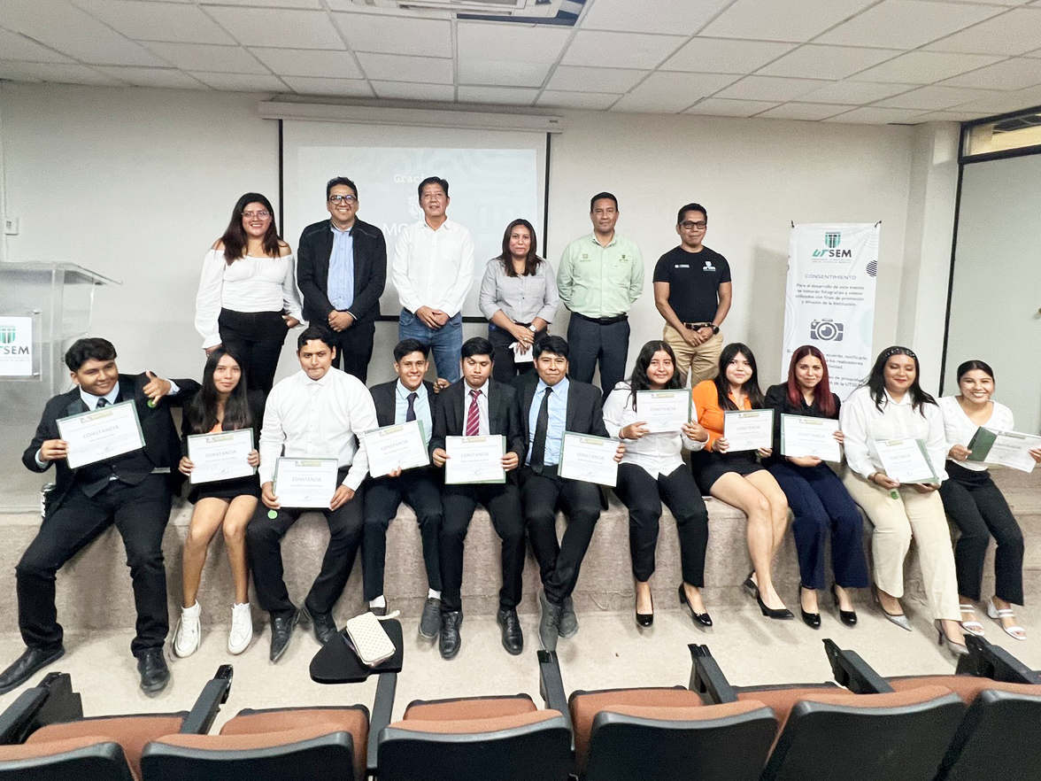 Presentación de Proyectos de Estadía: Formación, Experiencia y Profesionalización TIC